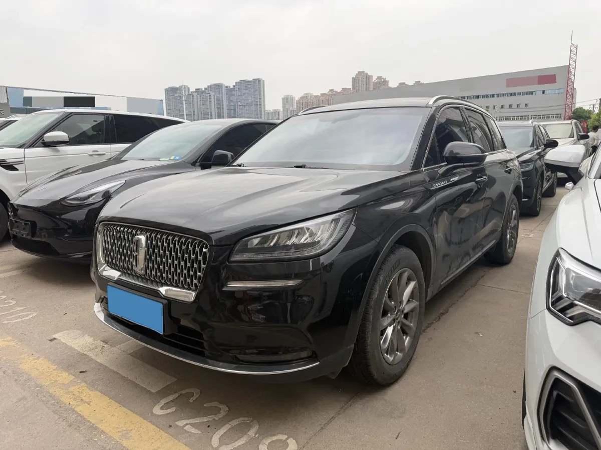 2020 Lincoln Corsair 2.0T 245HP L4 8AT,autocango,china used car exporter,china ev exporter,chinese used car exporter,chinese used ev exporter