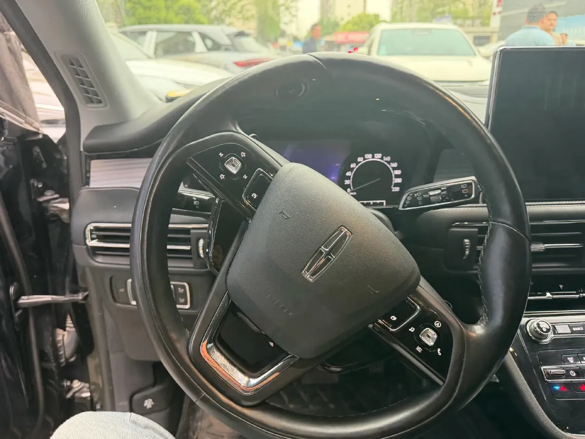 2020 Lincoln Corsair 2.0T 245HP L4 8AT,autocango,china used car exporter,china ev exporter,chinese used car exporter,chinese used ev exporter