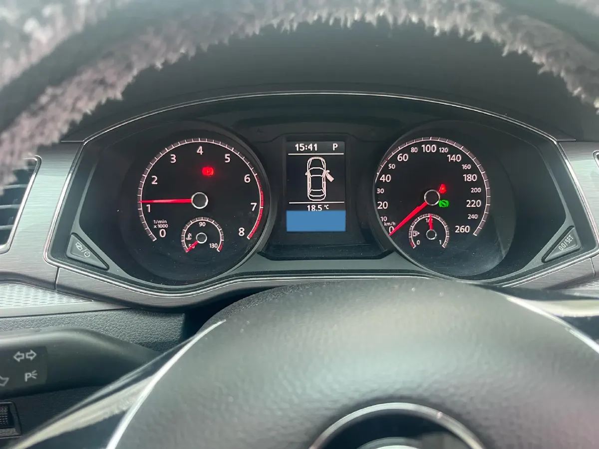 2016 Volkswagen Passat 1.8T 180HP L4 7DCT,autocango,china used car exporter,china ev exporter,chinese used car exporter,chinese used ev exporter