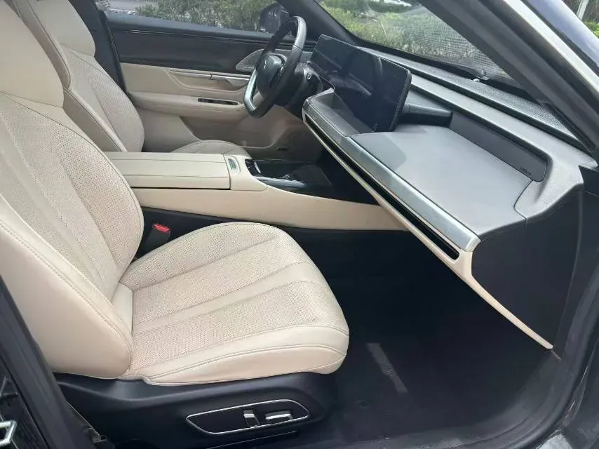 2020 Xpeng P7 BEV 70.8KWH,autocango,china used car exporter,china ev exporter,chinese used car exporter,chinese used ev exporter