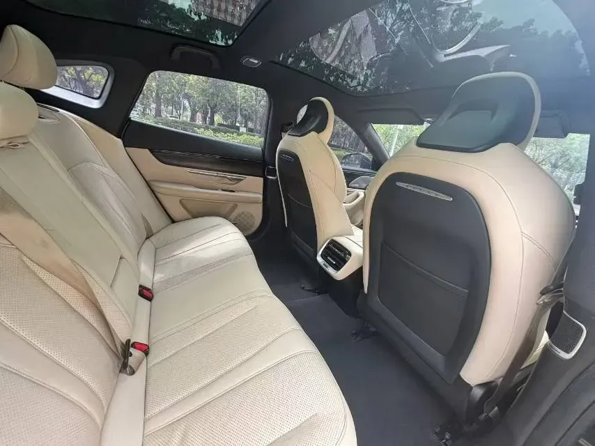 2020 Xpeng P7 BEV 70.8KWH,autocango,china used car exporter,china ev exporter,chinese used car exporter,chinese used ev exporter