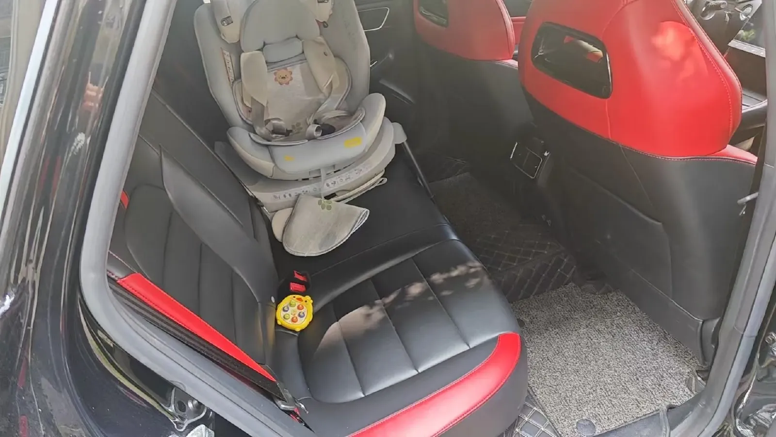 2020 MG MG6 1.5T 181HP L4 7DCT,autocango,china used car exporter,china ev exporter,chinese used car exporter,chinese used ev exporter