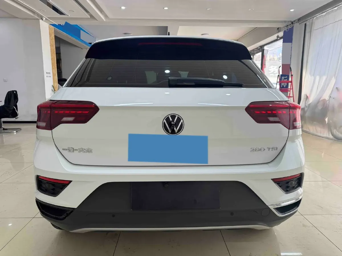 2022 Volkswagen T-Roc 1.4T 150HP L4 7DCT,autocango,china used car exporter,china ev exporter,chinese used car exporter,chinese used ev exporter