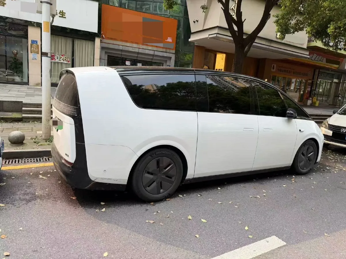 2025 Li MEGA BEV,autocango,china used car exporter,china ev exporter,chinese used car exporter,chinese used ev exporter