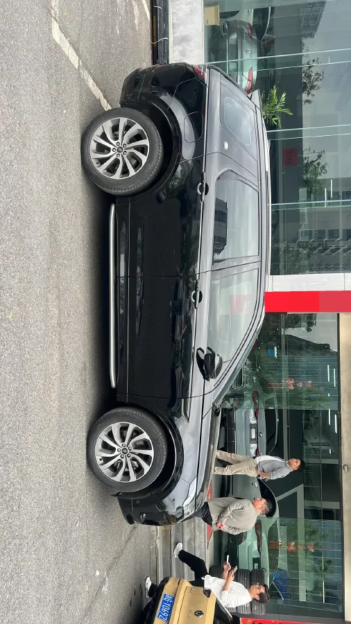 2023 Land Rover Discovery Sport 2.0T 249HP L4 9AT,autocango,china used car exporter,china ev exporter,chinese used car exporter,chinese used ev exporter