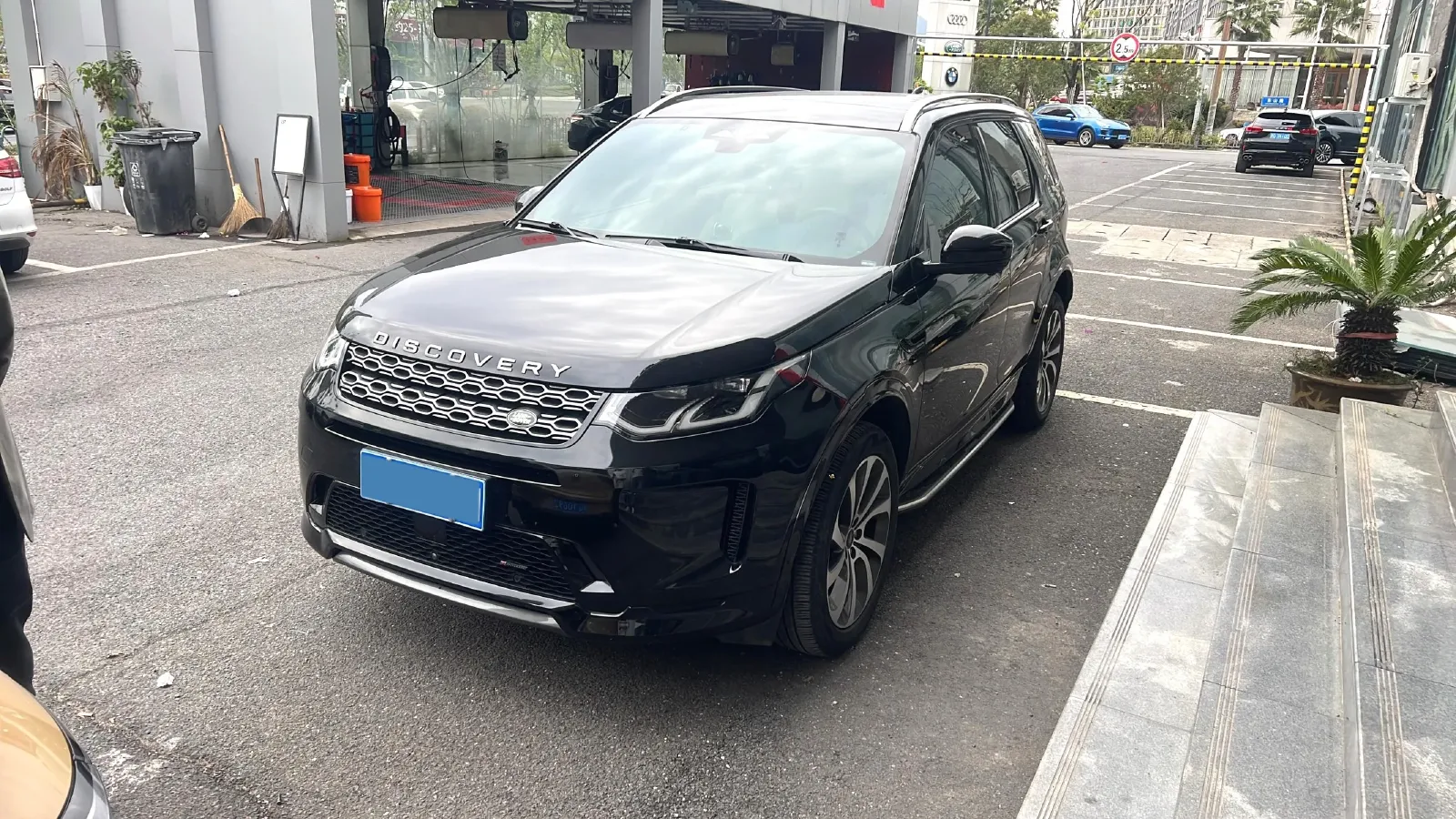 2023 Land Rover Discovery Sport 2.0T 249HP L4 9AT,autocango,china used car exporter,china ev exporter,chinese used car exporter,chinese used ev exporter