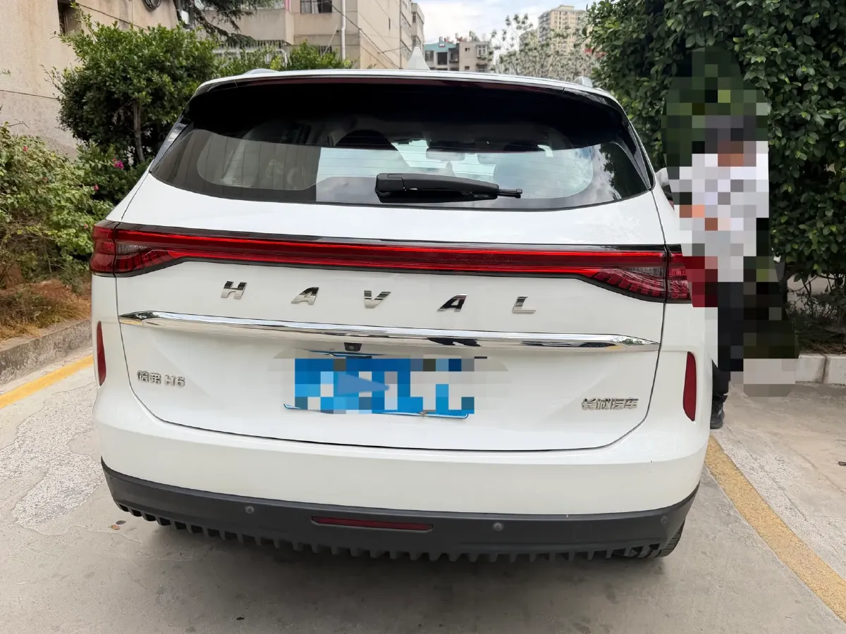 2021 Haval H6 1.5T 169HP L4 7DCT,autocango,china used car exporter,china ev exporter,chinese used car exporter,chinese used ev exporter