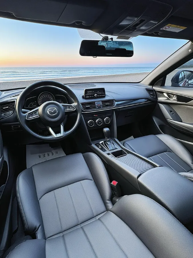 2021 Mazda CX-4 2.0L 158HP L4 6AT,autocango,china used car exporter,china ev exporter,chinese used car exporter,chinese used ev exporter