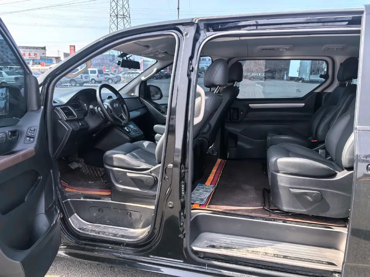 2022 MAXUS G10 2.0T 224HP L4 8AT,autocango,china used car exporter,china ev exporter,chinese used car exporter,chinese used ev exporter