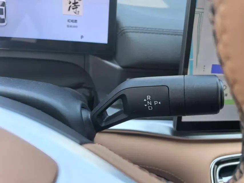 2025 Geely Galaxy A7 1.5L 112HP L4 1DHT PHEV,autocango,china used car exporter,china ev exporter,chinese used car exporter,chinese used ev exporter