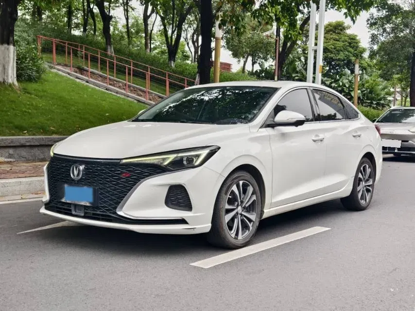 2020 ChangAn Eado 1.4T 158HP L4 7DCT,autocango,china used car exporter,china ev exporter,chinese used car exporter,chinese used ev exporter
