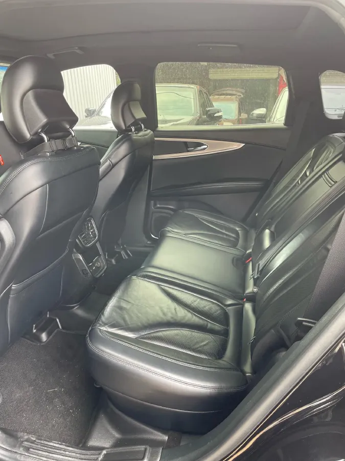 2019 Lincoln Nautilus 2.0T 224HP L4 8AT,autocango,china used car exporter,china ev exporter,chinese used car exporter,chinese used ev exporter