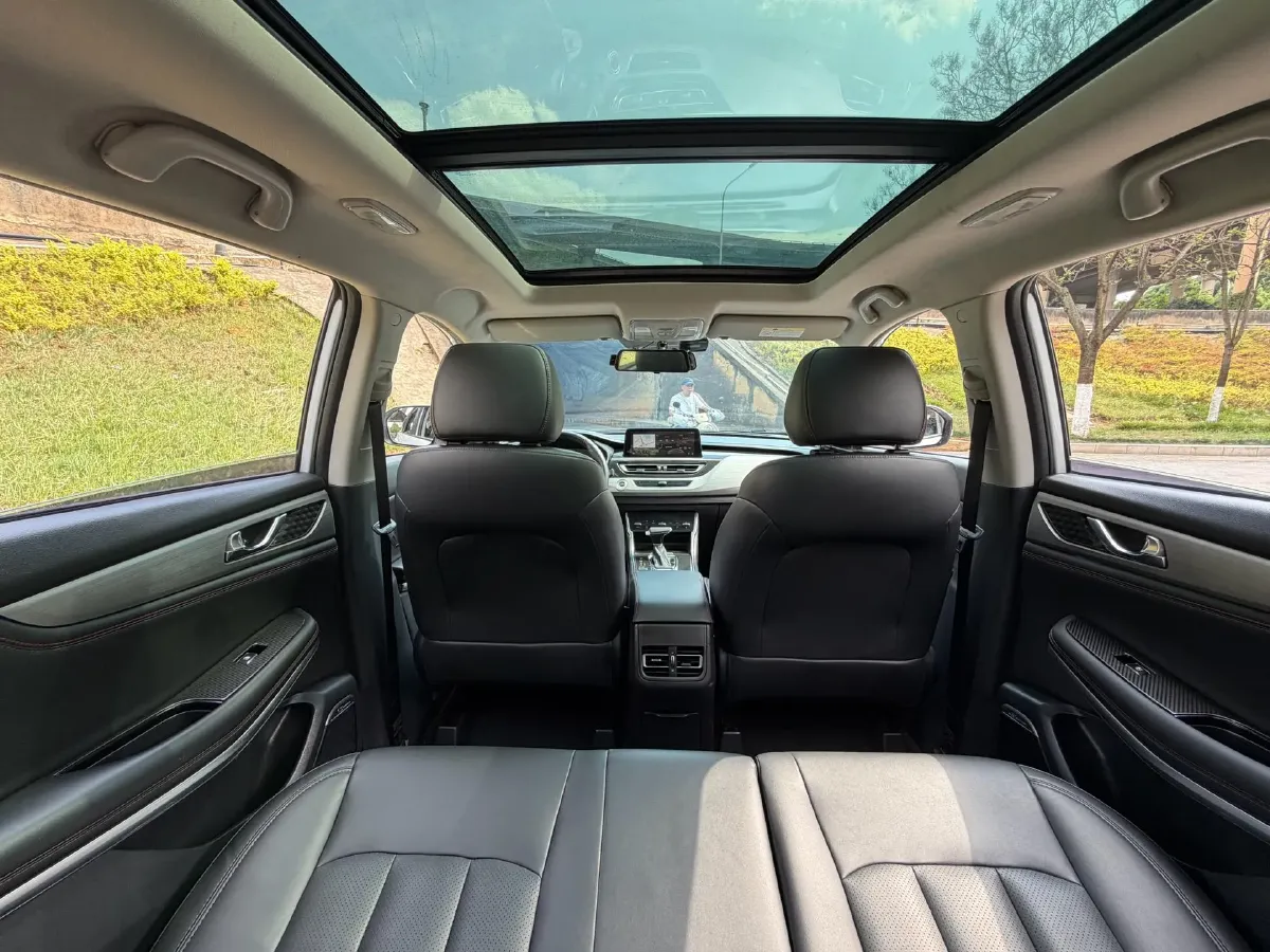 2020 ChangAn CS75 1.5T 178HP L4 6AT,autocango,china used car exporter,china ev exporter,chinese used car exporter,chinese used ev exporter