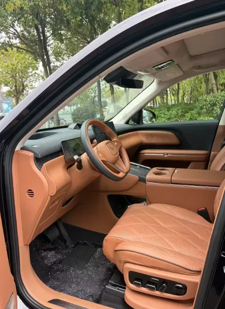 2026 Voyah 9L 1.5T 150HP L4 PHEV,autocango,china used car exporter,china ev exporter,chinese used car exporter,chinese used ev exporter