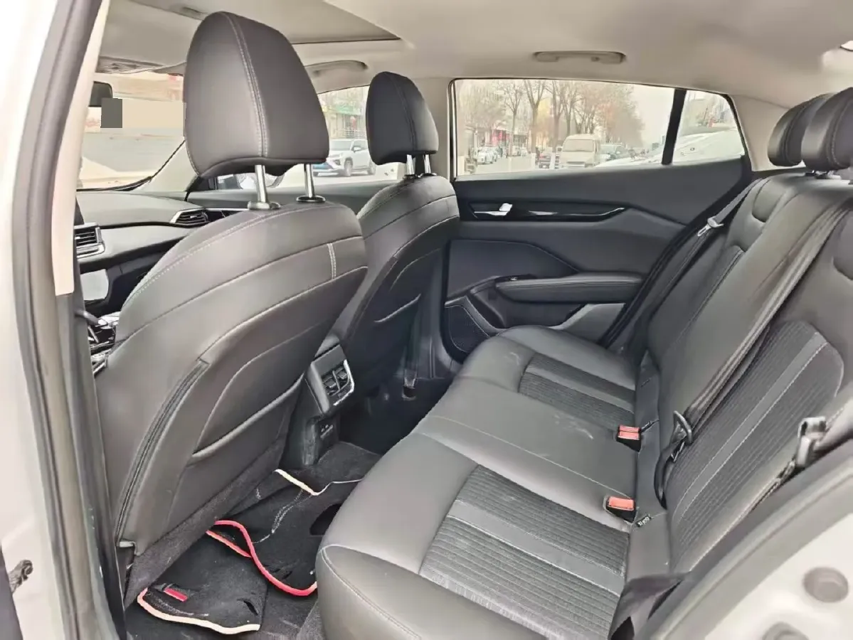 2021 DongFeng Aeolus YiXuan 1.5T 150HP L4 6DCT,autocango,china used car exporter,china ev exporter,chinese used car exporter,chinese used ev exporter