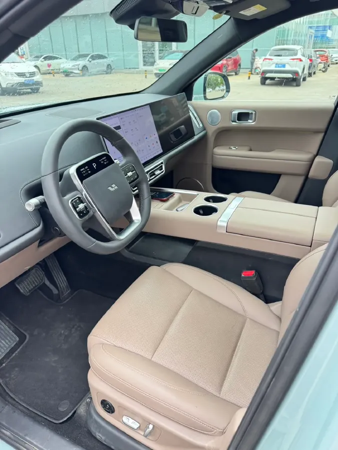 2025 Li L6 Range Extended 154HP L4 REEV,autocango,china used car exporter,china ev exporter,chinese used car exporter,chinese used ev exporter