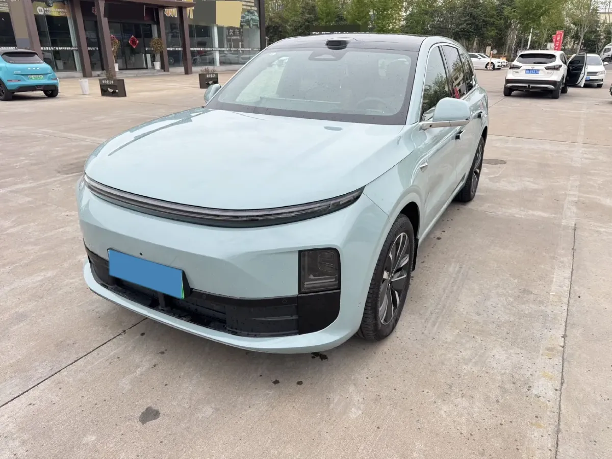 2025 Li L6 Range Extended 154HP L4 REEV,autocango,china used car exporter,china ev exporter,chinese used car exporter,chinese used ev exporter