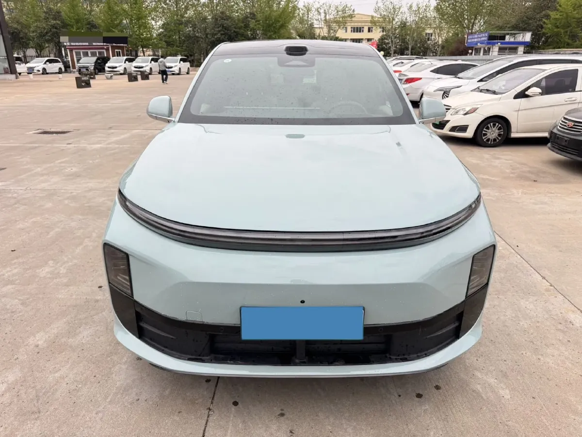 2025 Li L6 Range Extended 154HP L4 REEV,autocango,china used car exporter,china ev exporter,chinese used car exporter,chinese used ev exporter