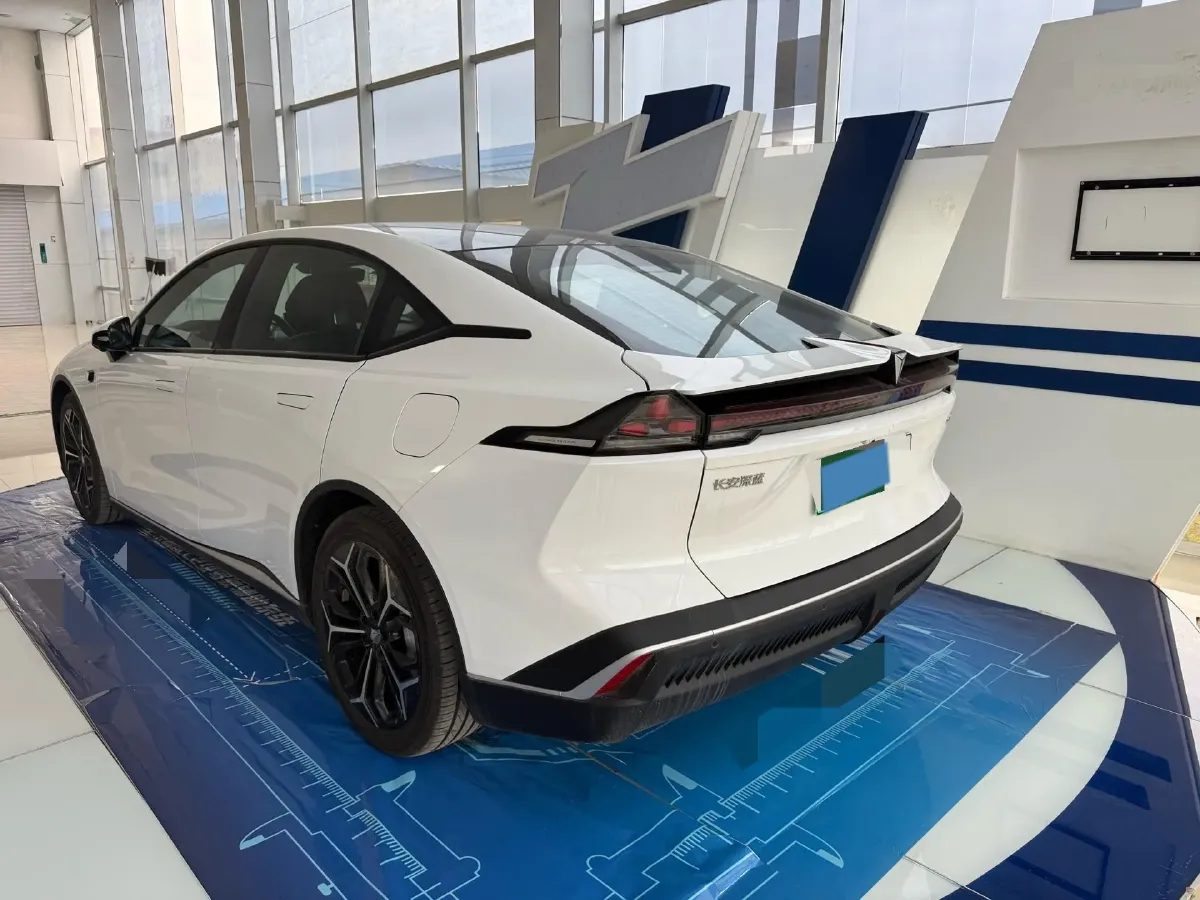 2023 Deepal SL03 1.5L 95HP L4 REEV 28.39KWH,autocango,china used car exporter,china ev exporter,chinese used car exporter,chinese used ev exporter