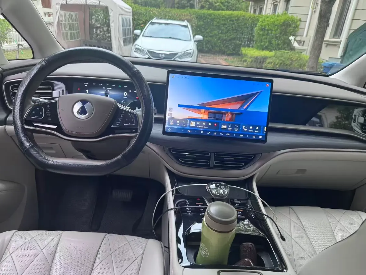 2022 Mercedes-Benz GLC Class 2.0T 197HP L4 9AT,autocango,china used car exporter,china ev exporter,chinese used car exporter,chinese used ev exporter