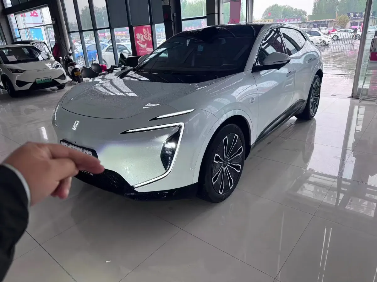 2024 Avatr 07 1.5T 156HP L4 REEV 39.05KWH,autocango,china used car exporter,china ev exporter,chinese used car exporter,chinese used ev exporter