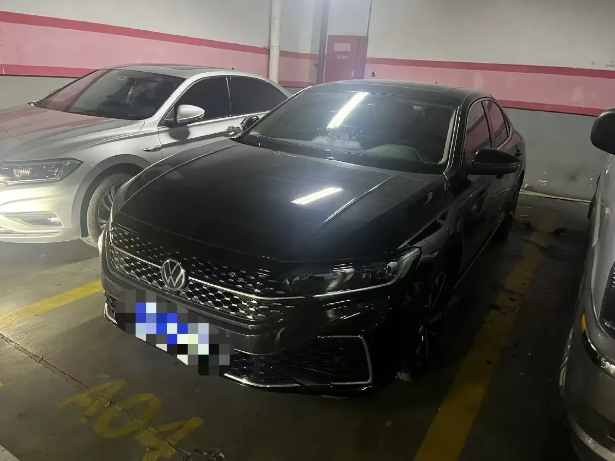 2022 Skoda Kodiak GT 2.0T 186HP L4 7DCT,autocango,china used car exporter,china ev exporter,chinese used car exporter,chinese used ev exporter