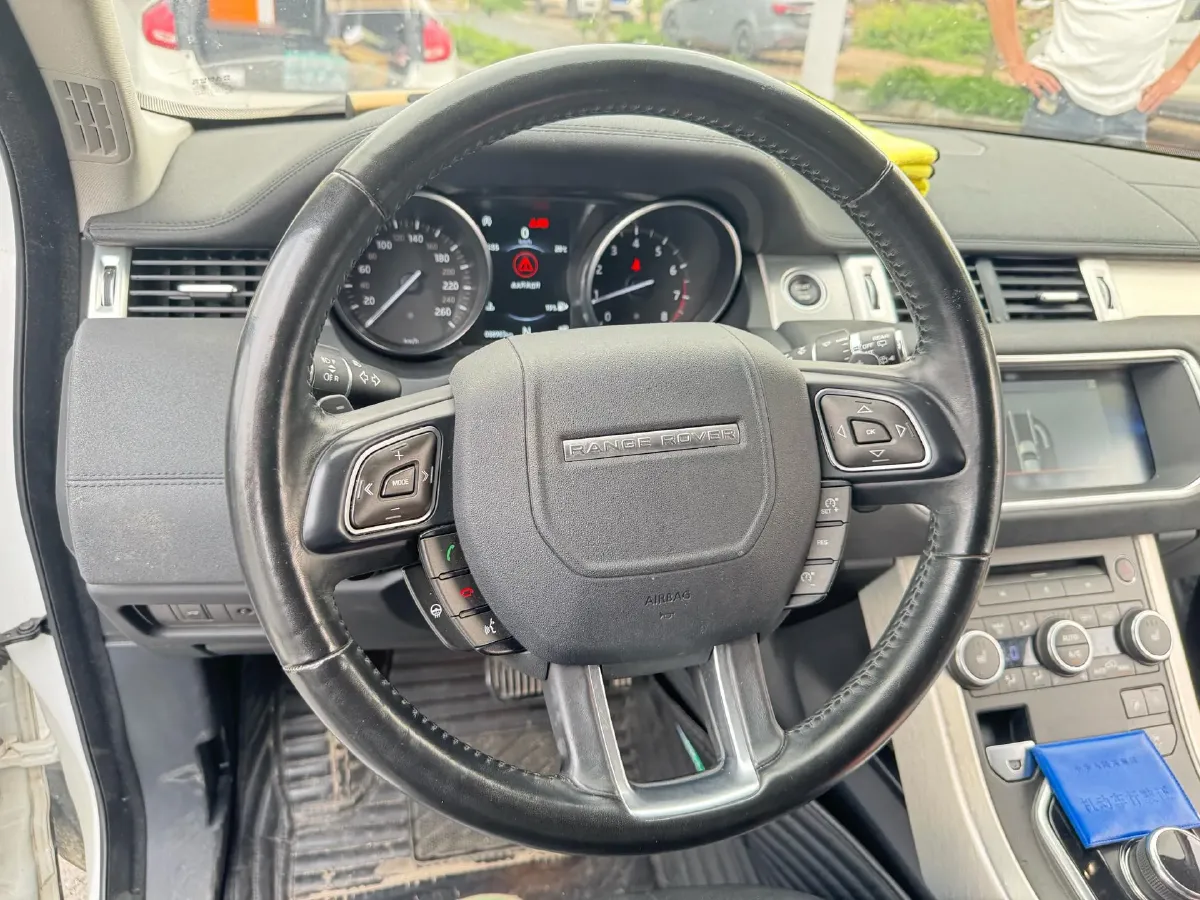 2018 Jaguar F-PACE 2.0T 250HP L4 8AT,autocango,china used car exporter,china ev exporter,chinese used car exporter,chinese used ev exporter