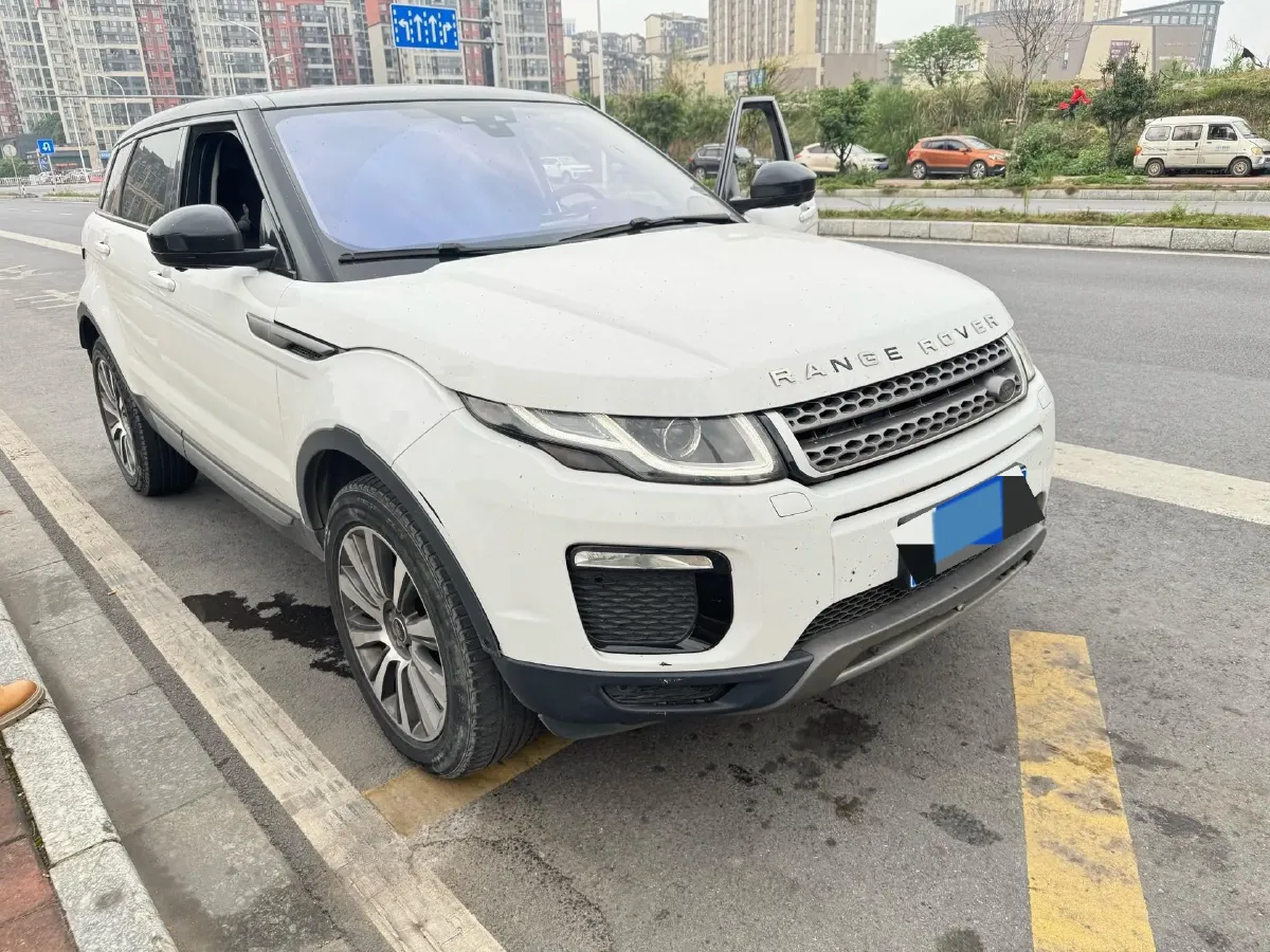 2018 Jaguar F-PACE 2.0T 250HP L4 8AT,autocango,china used car exporter,china ev exporter,chinese used car exporter,chinese used ev exporter