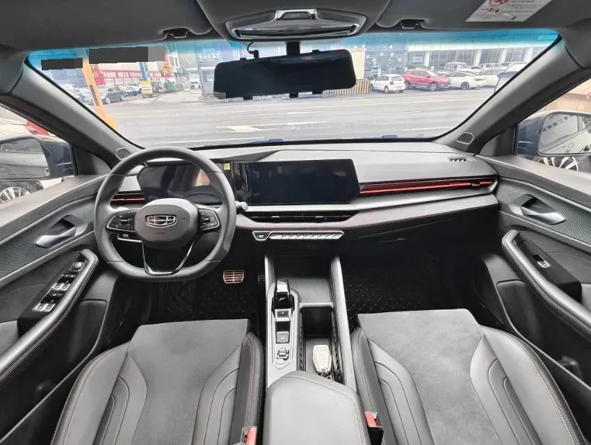 2022 Geely Binray 1.5T 181HP L4 7DCT,autocango,china used car exporter,china ev exporter,chinese used car exporter,chinese used ev exporter