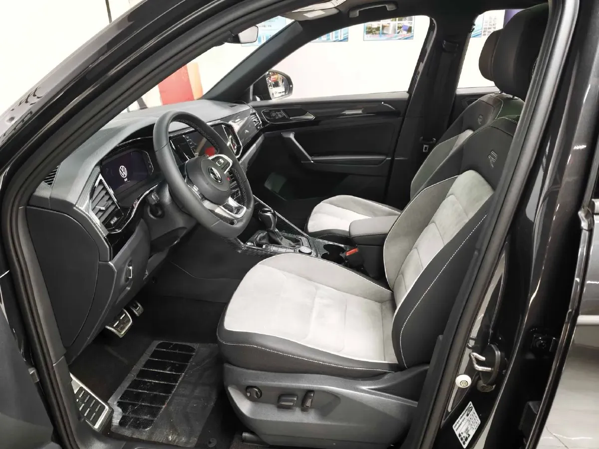 2022 Volkswagen Tayron 2.0T 220HP L4 7DCT,autocango,china used car exporter,china ev exporter,chinese used car exporter,chinese used ev exporter