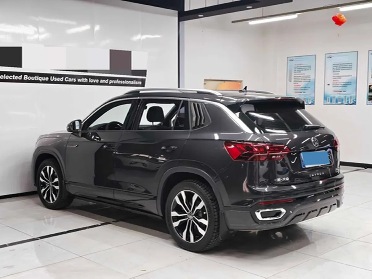 2022 Volkswagen Tayron 2.0T 220HP L4 7DCT,autocango,china used car exporter,china ev exporter,chinese used car exporter,chinese used ev exporter