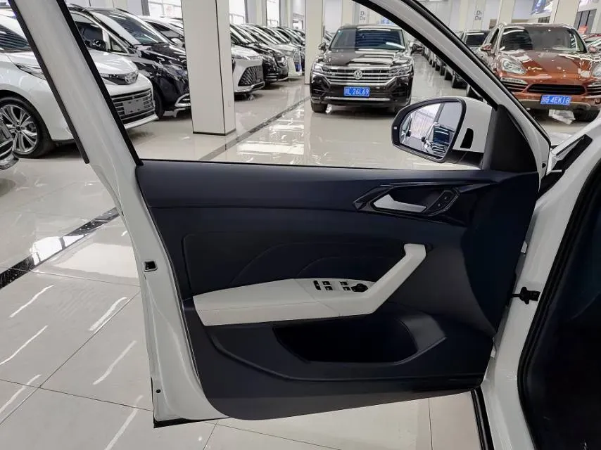 2025 Volkswagen Tharu 1.5T 160HP L4 7DCT,autocango,china used car exporter,china ev exporter,chinese used car exporter,chinese used ev exporter