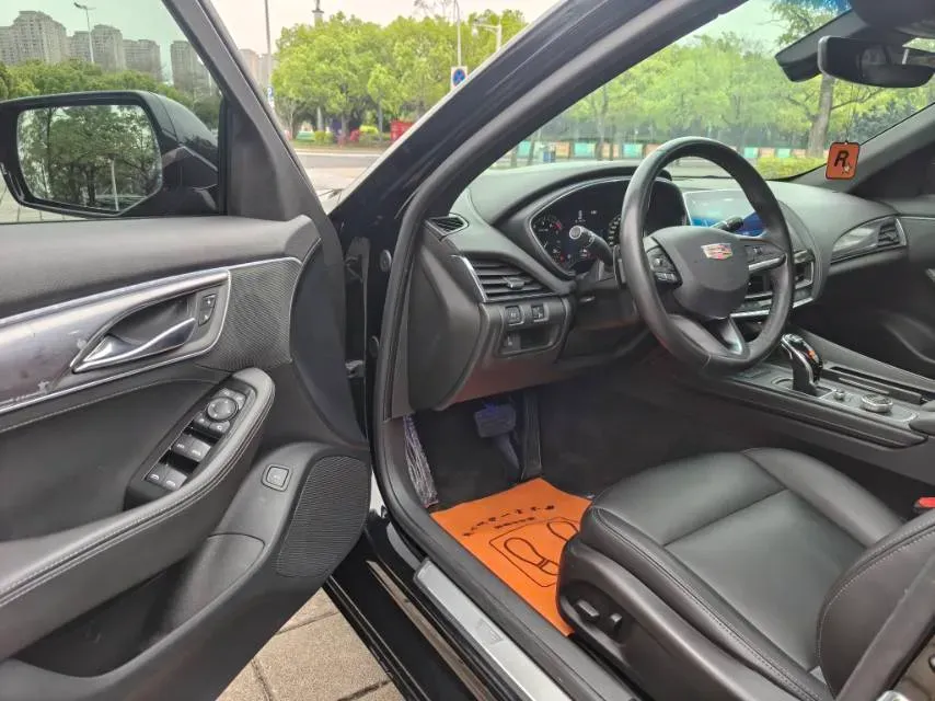 2020 Cadillac CT5 2.0T 241HP L4 10AT,autocango,china used car exporter,china ev exporter,chinese used car exporter,chinese used ev exporter