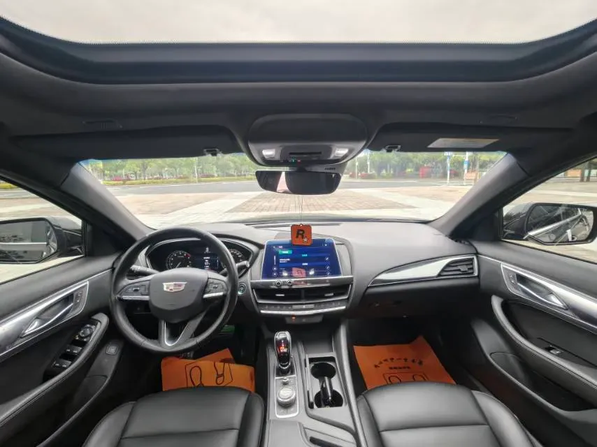 2020 Cadillac CT5 2.0T 241HP L4 10AT,autocango,china used car exporter,china ev exporter,chinese used car exporter,chinese used ev exporter
