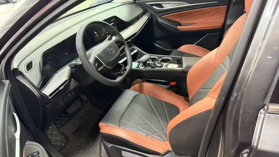 2024 ChangAn Eado 1.4T 160HP L4 7DCT,autocango,china used car exporter,china ev exporter,chinese used car exporter,chinese used ev exporter