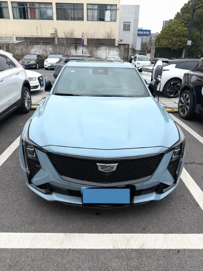 2025 Cadillac CT5 2.0T 237HP L4 10AT,autocango,china used car exporter,china ev exporter,chinese used car exporter,chinese used ev exporter