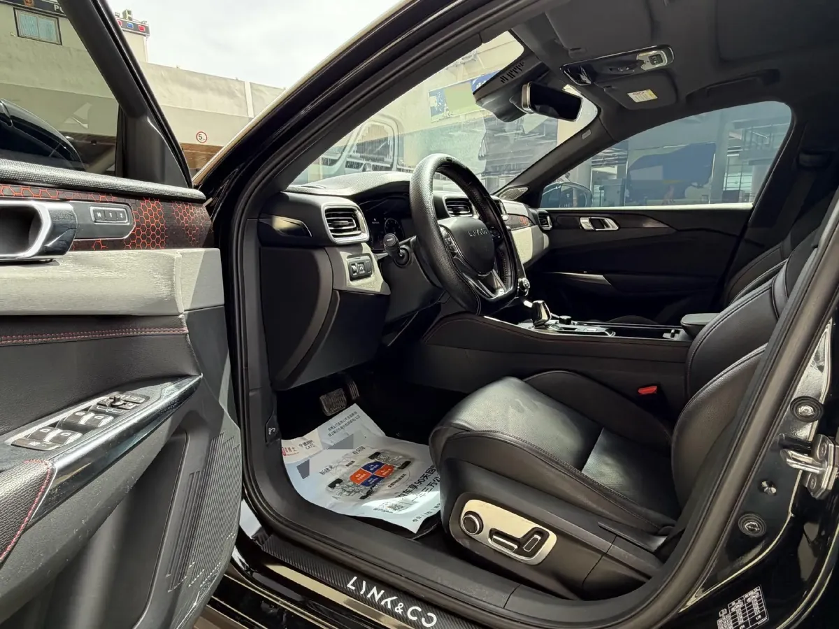 2020 LYNK&CO 03 2.0T 190HP L4 6AT,autocango,china used car exporter,china ev exporter,chinese used car exporter,chinese used ev exporter