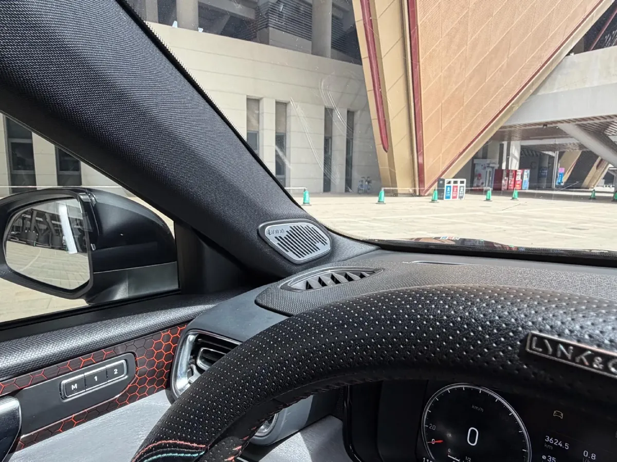 2020 LYNK&CO 03 2.0T 190HP L4 6AT,autocango,china used car exporter,china ev exporter,chinese used car exporter,chinese used ev exporter