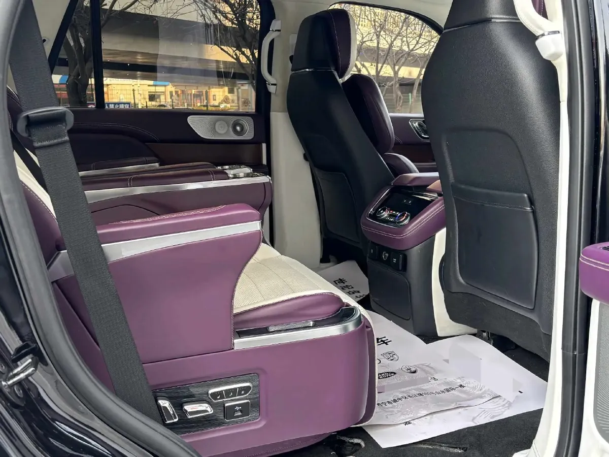 2020 Lincoln Navigator 3.5T 388HP V6 10AT,autocango,china used car exporter,china ev exporter,chinese used car exporter,chinese used ev exporter