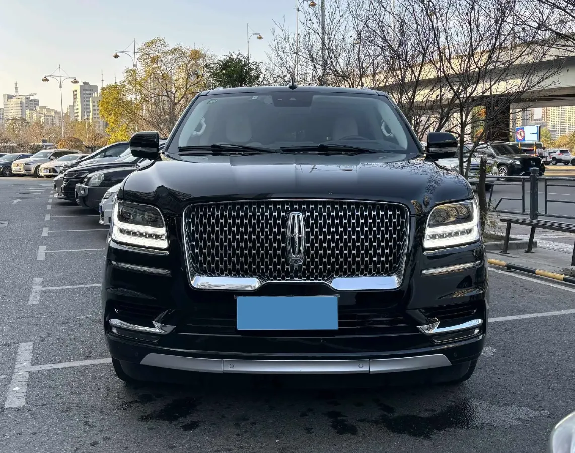 2020 Lincoln Navigator 3.5T 388HP V6 10AT,autocango,china used car exporter,china ev exporter,chinese used car exporter,chinese used ev exporter
