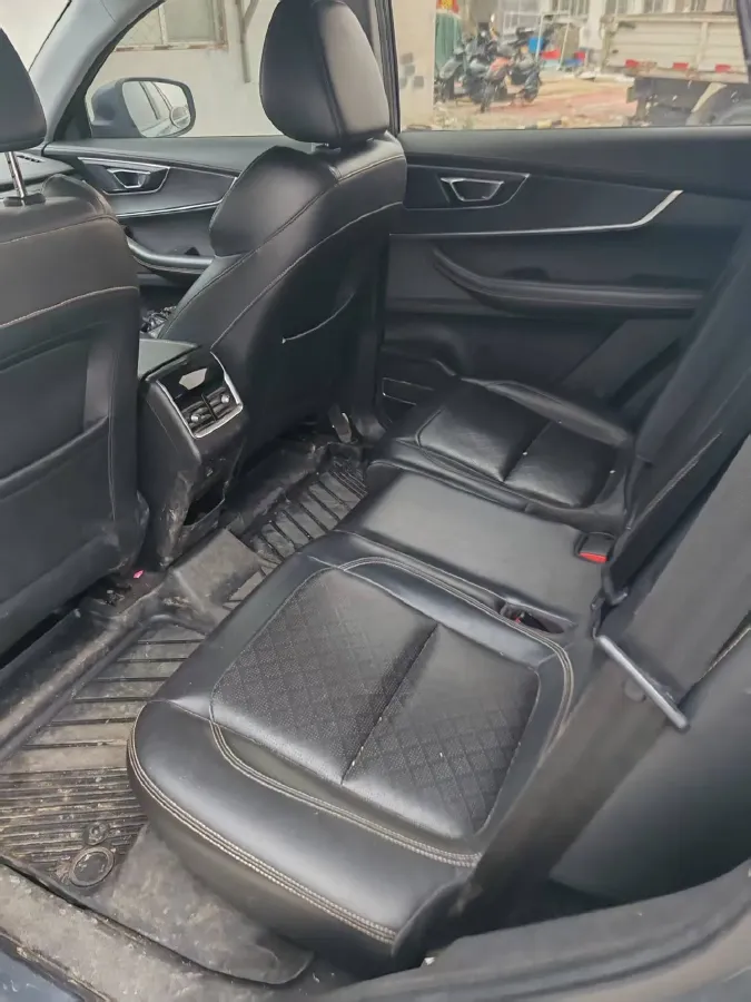 2019 Chery Tiggo 8 1.5T 156HP L4 6MT,autocango,china used car exporter,china ev exporter,chinese used car exporter,chinese used ev exporter