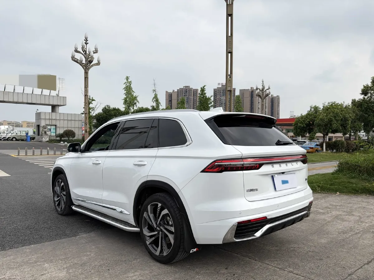 2024 Geely Monjaro 2.0T 238HP L4 8AT,autocango,china used car exporter,china ev exporter,chinese used car exporter,chinese used ev exporter