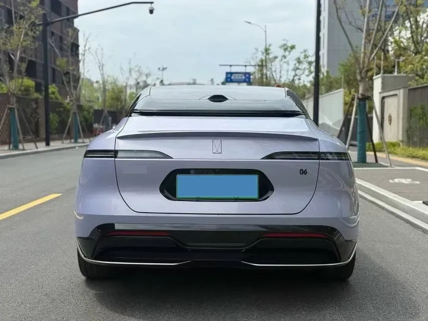 2025 Avatr 06 REEV 156HP REEV,autocango,china used car exporter,china ev exporter,chinese used car exporter,chinese used ev exporter