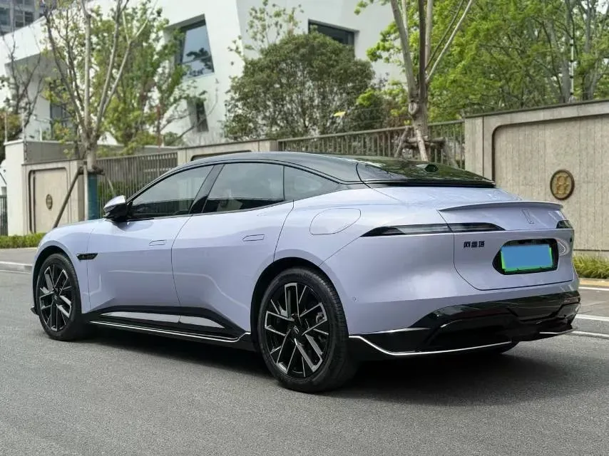 2025 Avatr 06 REEV 156HP REEV,autocango,china used car exporter,china ev exporter,chinese used car exporter,chinese used ev exporter