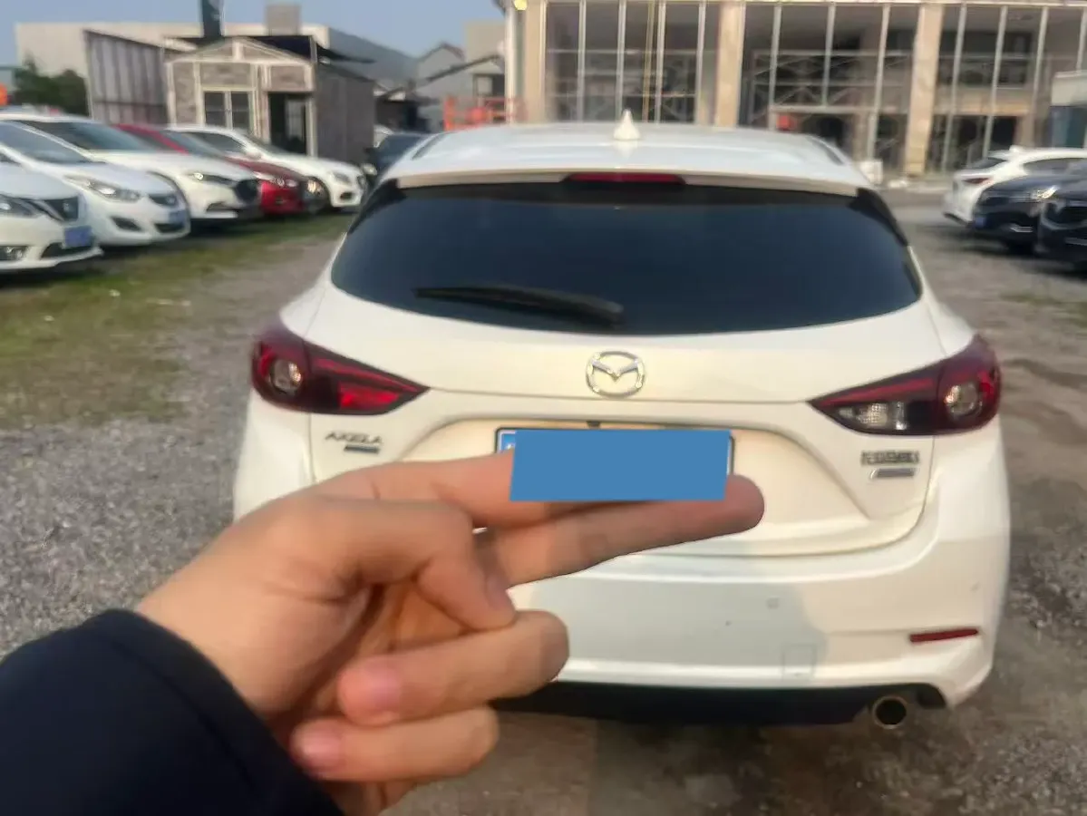 2017 Mazda 3 Axela 1.5L 117HP L4 6AT,autocango,china used car exporter,china ev exporter,chinese used car exporter,chinese used ev exporter