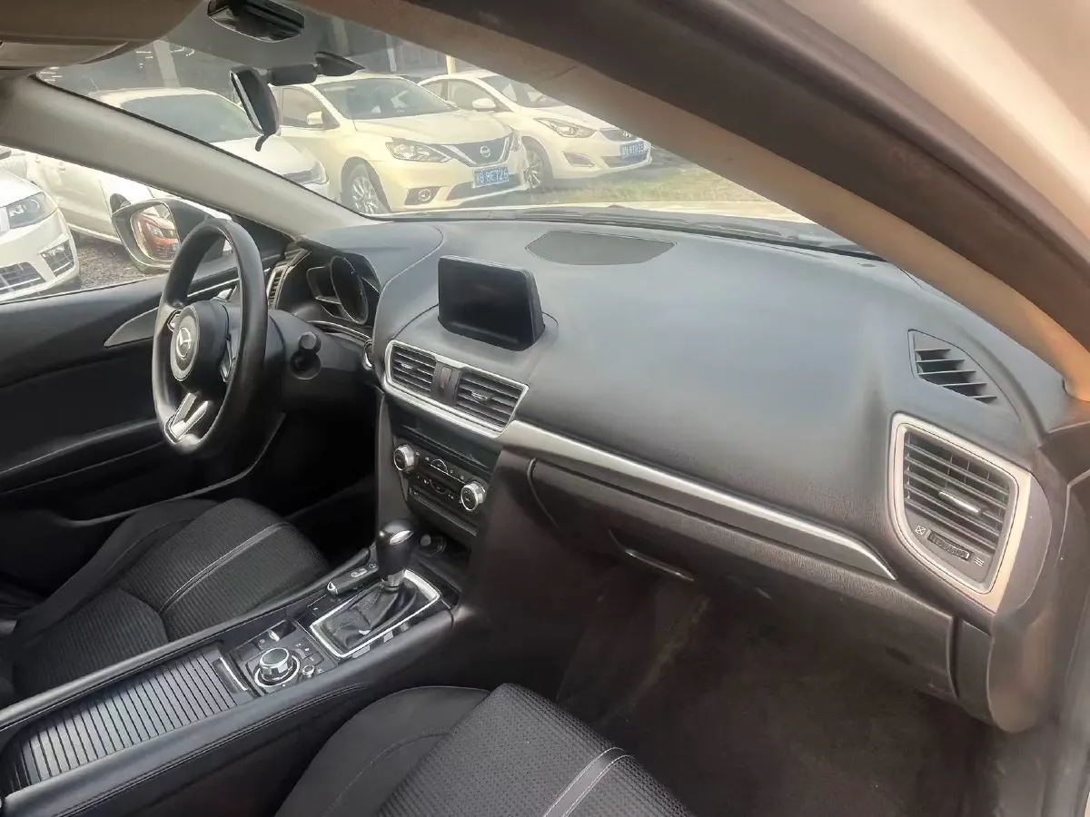 2017 Mazda 3 Axela 1.5L 117HP L4 6AT,autocango,china used car exporter,china ev exporter,chinese used car exporter,chinese used ev exporter