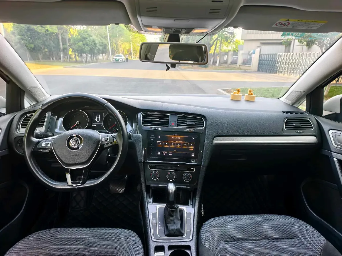 2020 Volkswagen Golf 1.4T 150HP L4 7DCT,autocango,china used car exporter,china ev exporter,chinese used car exporter,chinese used ev exporter