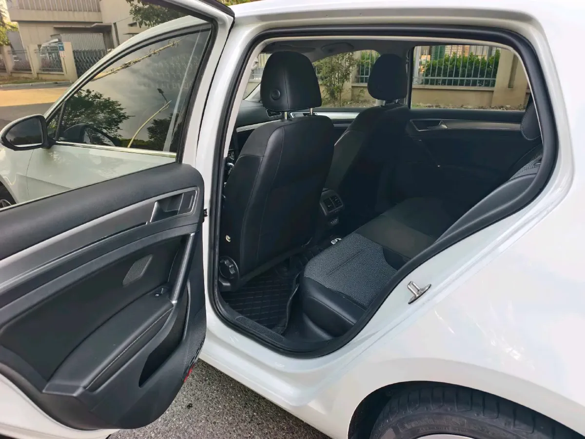 2020 Volkswagen Golf 1.4T 150HP L4 7DCT,autocango,china used car exporter,china ev exporter,chinese used car exporter,chinese used ev exporter