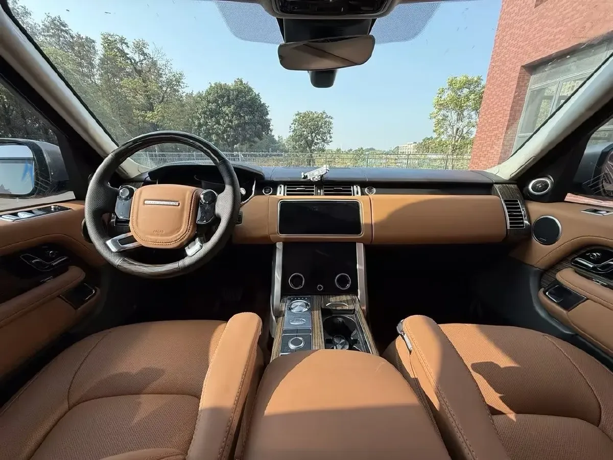 2018 Land Rover Range Rover Evoque 2.0T 241HP L4 9AT,autocango,china used car exporter,china ev exporter,chinese used car exporter,chinese used ev exporter