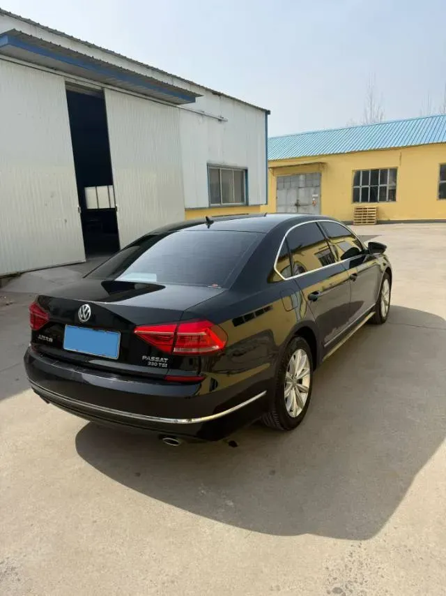 2017 Volkswagen Passat 1.8T 180HP L4 7DCT,autocango,china used car exporter,china ev exporter,chinese used car exporter,chinese used ev exporter